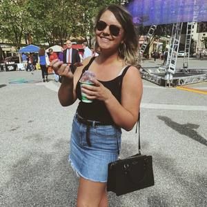 Meet your Posher, Lily